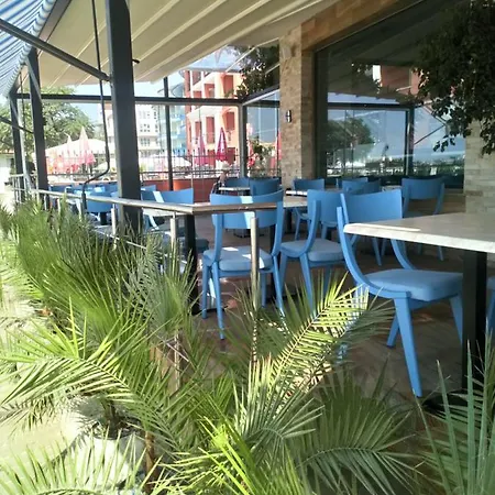 Prado Hotel Sluneční pobřeží