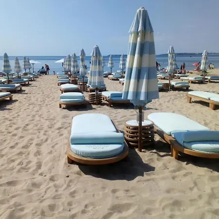 Prado Ξενοδοχείο 3*