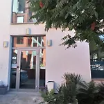 Prado 3* Napospart