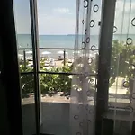 Prado Szálloda 3*