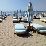 Prado Szálloda 3*